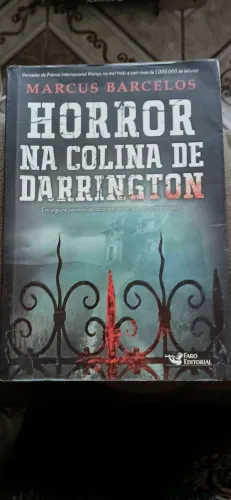 Livro Horror na colina de Darrington