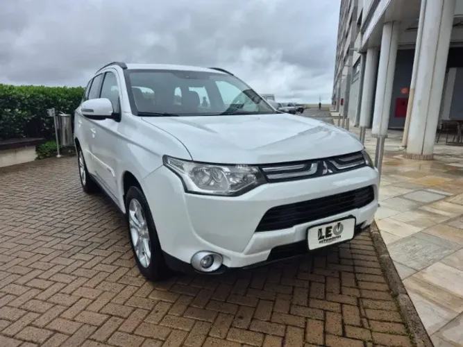 Mitsubishi Outlander 2.0 16V 160cv Aut. 2015