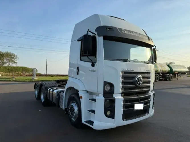 Vw Constellation 25.390 6x2 ano 2016