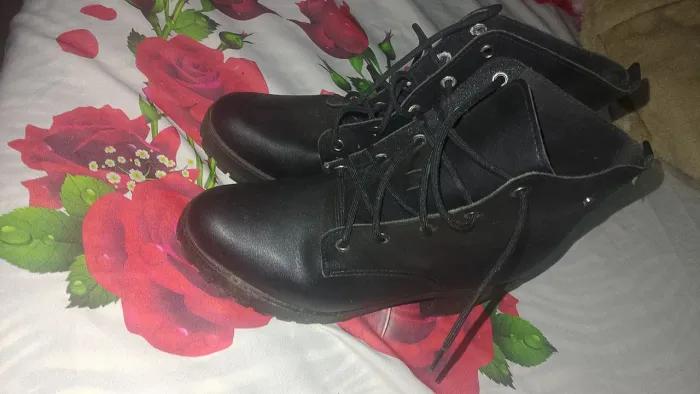 Botas coturno pretas