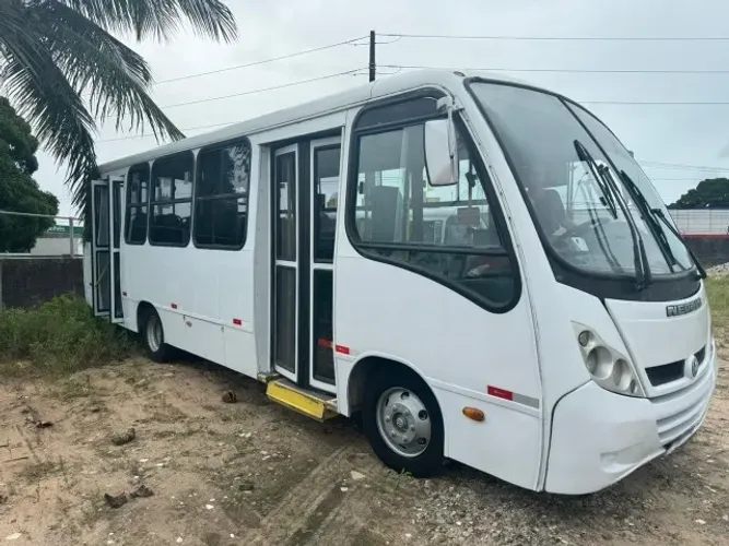Microônibus VW/Neobus 2012