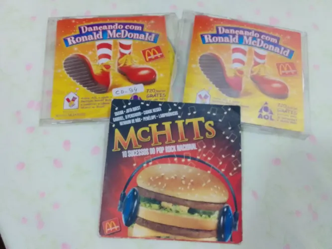 CDs Antigos do Mcdonalds.