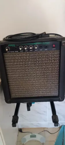 Amplificador Moog GS20 + contra baixo Tagima