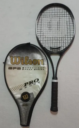 Raquete Wilson Pró Court Mid Size L4 overgrip novo 