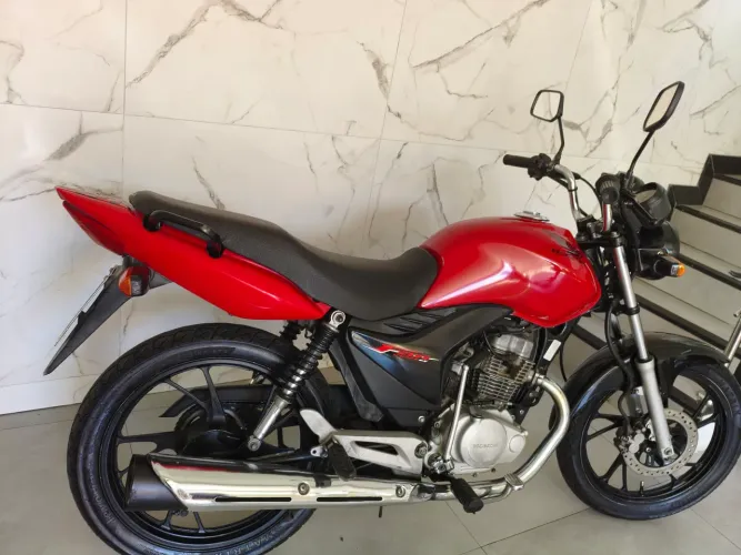 ? VENDO HONDA CG FAN 125 2010/2011