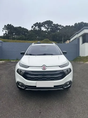 Fiat Toro Volcano 2.0 16V 4X4 TB Diesel Aut. 2017