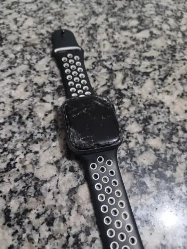 Apple Watch 4 44M GPS+ CELULLAR