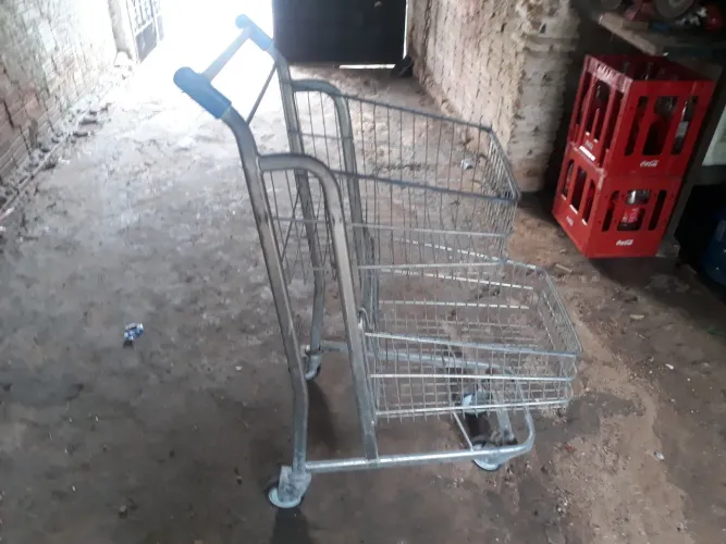 Carrinho de mercadinho 