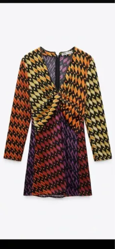Vestido zara acetinado