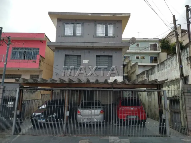 Casa Assobradada com 3 casas, 3 vagas de garagem em um terreno com 550m² a Venda na Casa V