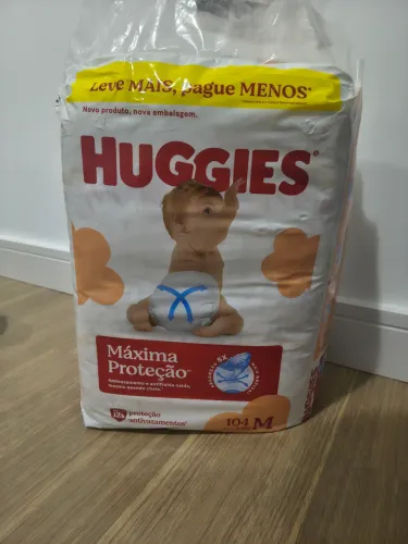 Fralda Huggies tamanho M