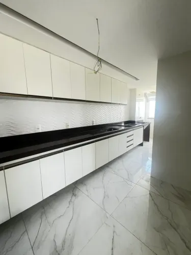 Maravilhoso apartamento de 4 quartos, 2 vagas