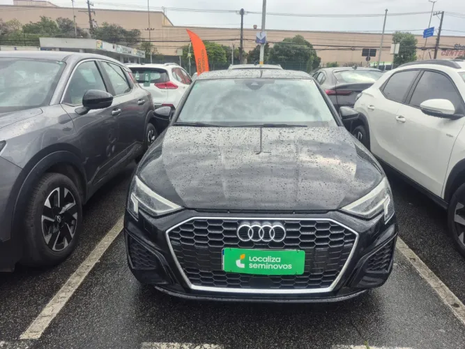 Audi A3 Sedan S-line 2.0 TFSI S-tronic 2024
