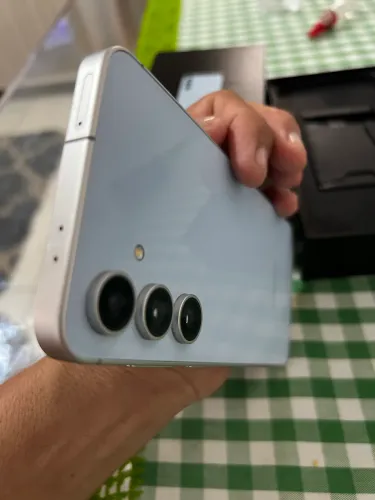Samsung s24fe