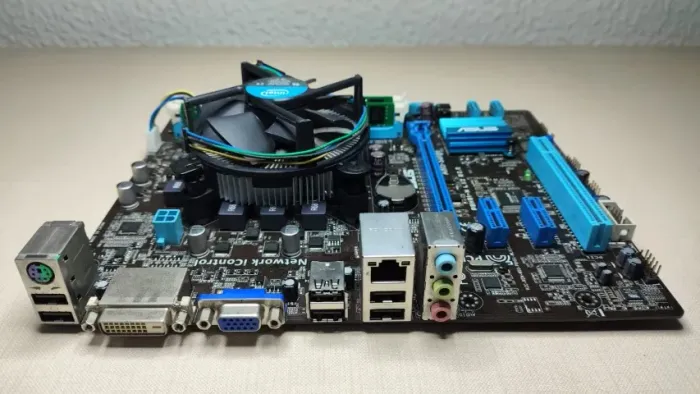 Kit Mother Asus P8H61-M + Cpu i5 2400 3.1GHz + Cooler Intel + 16Gb Memória DDr3