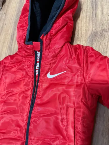 Casaco Nike infantil