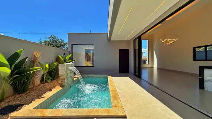 Casa à Venda - Condomínio Terras Alpha Residencial 1 | Senador Canedo - GO