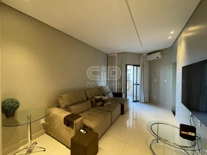 Apartamento com 3 Suítes no Edifício Pantanal