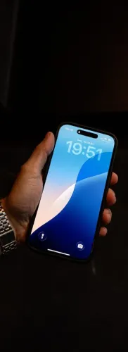 ? iPhone 16 Pro Max 256GB Desert Titanium | 95% Bateria | Nunca Aberto