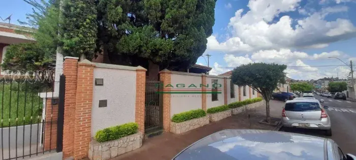 Casa à venda, 393 m² por R$ 1.600.000,00 - Centro - Cravinhos/SP
