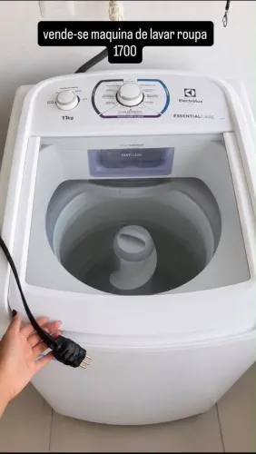 MÁQUINA DE LAVAR ELECTROLUX