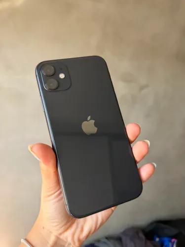 iPhone 11 Seminovo - 256GB