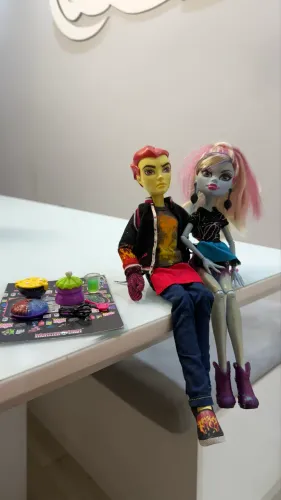 bonecas monster high - Abbey Bominable e Heath Burns