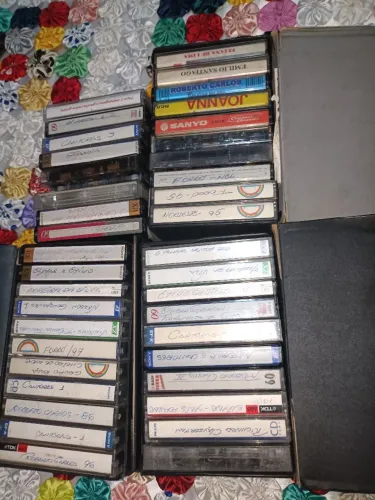 39 fitas K7 gravadas MPB , samba, pagode e axé 