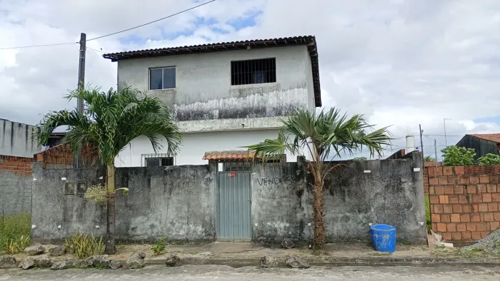 VENDE-SE OU TROCA