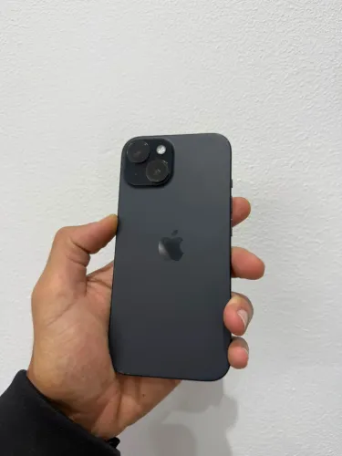 iPhone 15 
