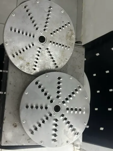 MÁQUINA DE RALAR PROFISSIONAL METVISA - FUNCIONANDO PERFEITAMENTE