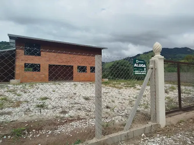Galpão para alugar, 90 m² por R$ 3.000,00/mês - Centro - Sapucaí-Mirim/MG