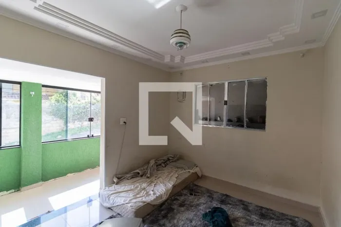 Casa à Venda - Vila Princesa Isabel, 2 Quartos, 500 m2