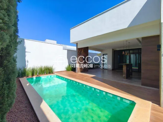 Casa em condomínio para aluguel, 3 quartos, 3 suítes, 4 vagas, Granja Marileusa - Uberlând