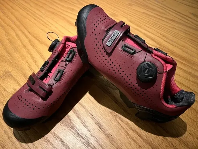 Sapatilha Ciclismo Santic MTB / Gravel - Tam 36 BR (EUR 38)