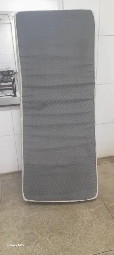 Colchão de solteiro (seminovo)