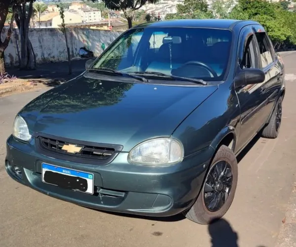 Chevrolet Corsa SED Class.life 1.0/1.0 Flexpower (álcool) 2009