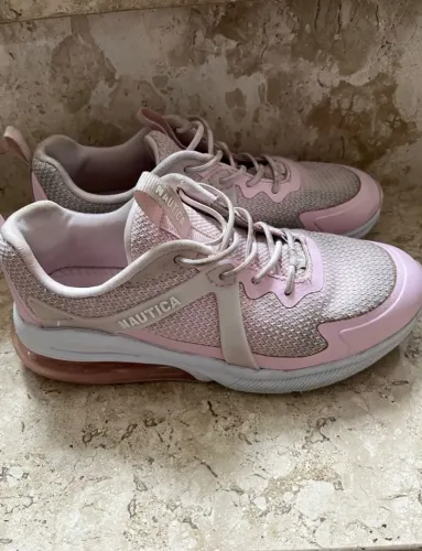 Tênis rosa náutica tamanho 35