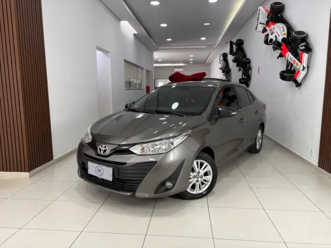 Toyota Yaris XL Sedan 1.5 Flex 16V 4P Aut. 2019