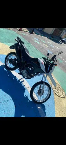 Honda Bros 160 Filé 