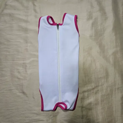 Doação roupa cirúrgica para gata fêmea
