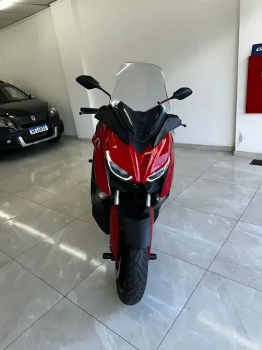 X max
