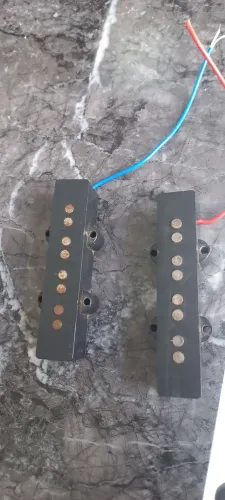 Par Captadores Jazz Bass em alnico 