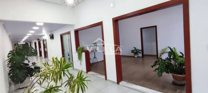 SALA COMERCIAL PARA LOCAÇÃO DEFINITIVA-CARAGUATATUBA-SP