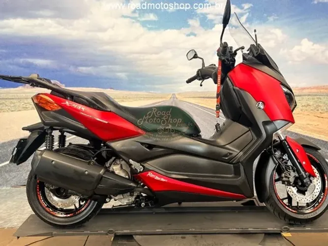 YAMAHA XMAX 250 VERMELHA -2021 KM:21.198