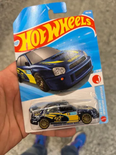Hotwheels Subaru impreza SuperT-hunt