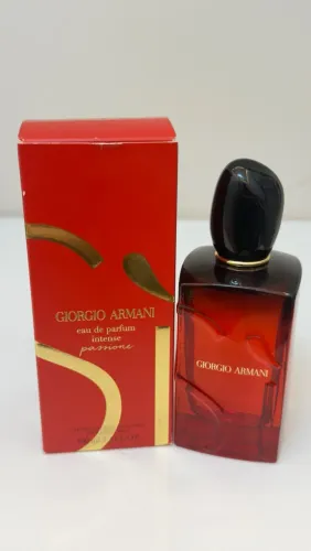 Si Passione Intense Giorgio Armani