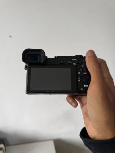 CAMERA