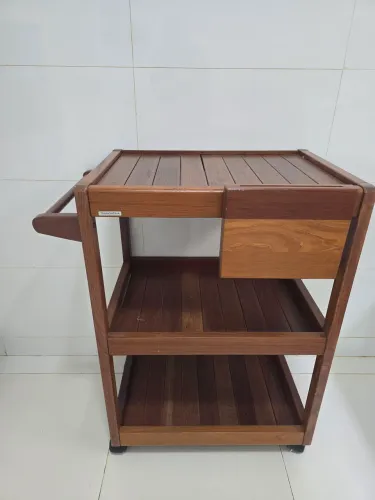 Carro de apoio para churrasqueira 