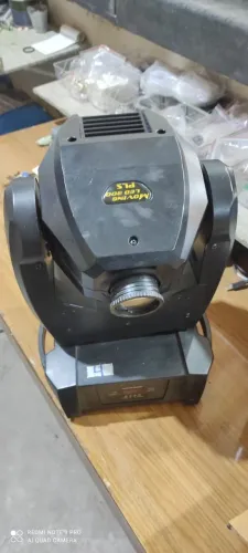 kit Iluminação de placo para banda, grupo: 4 Moving e 2 Ribalta